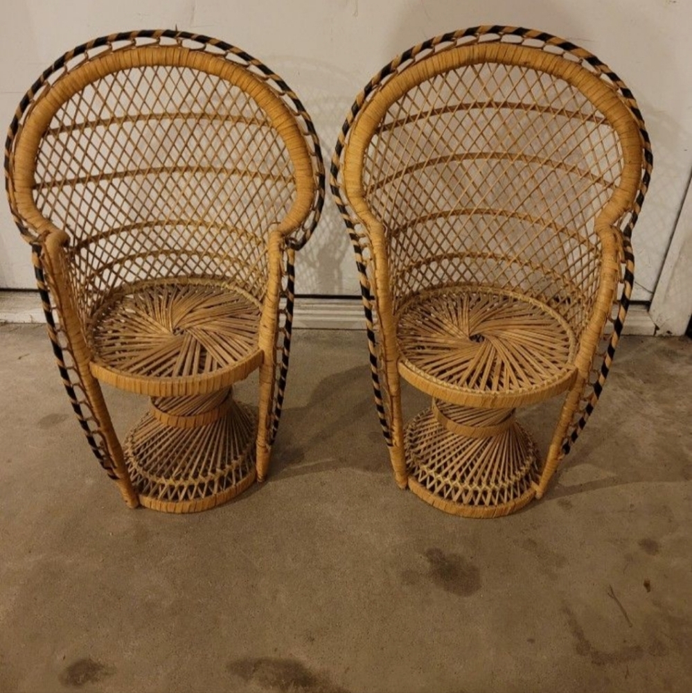 Mini chairs - Picture 3 of 3